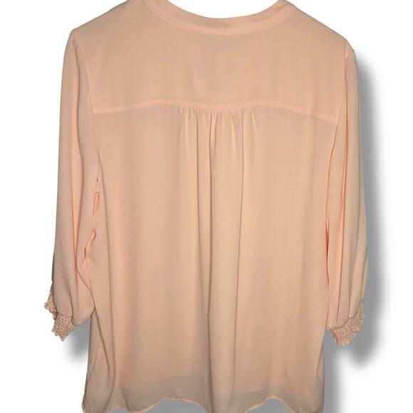 Chico's Top Size 2 (L) Soft Weave Tawny 3/4 Sleeve Pillowy Peach Button Up - Picture 2 of 6